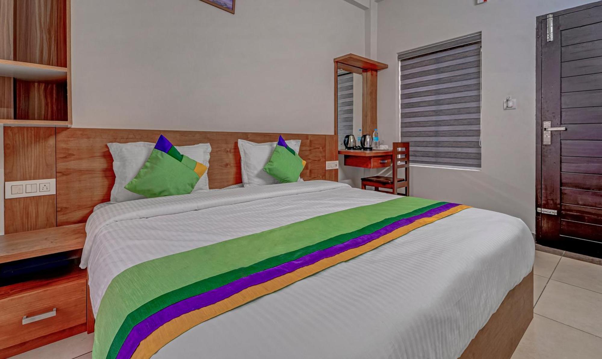 Treebo Regalia Inn Civil Station Kalpatta Zewnętrze zdjęcie