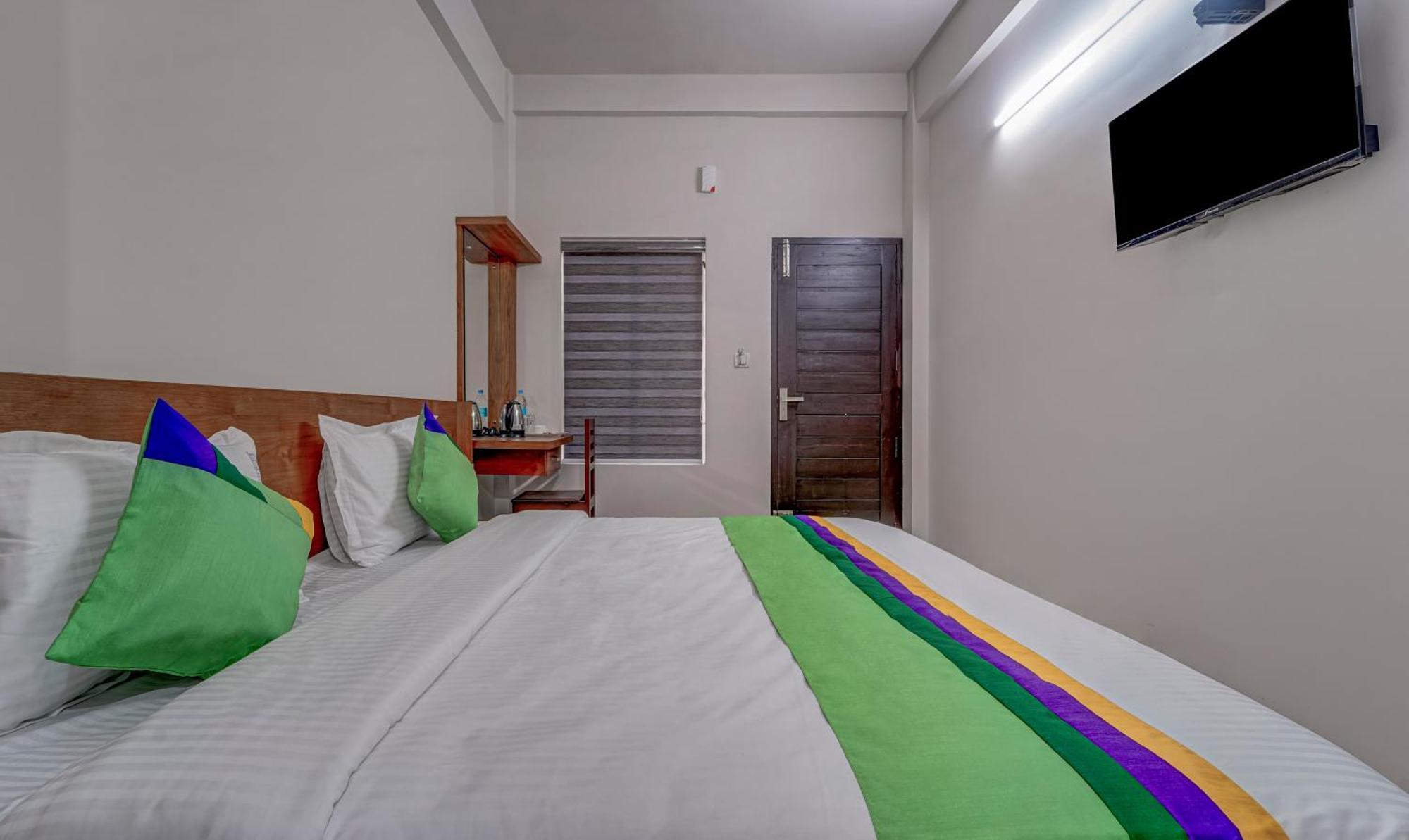 Treebo Regalia Inn Civil Station Kalpatta Zewnętrze zdjęcie