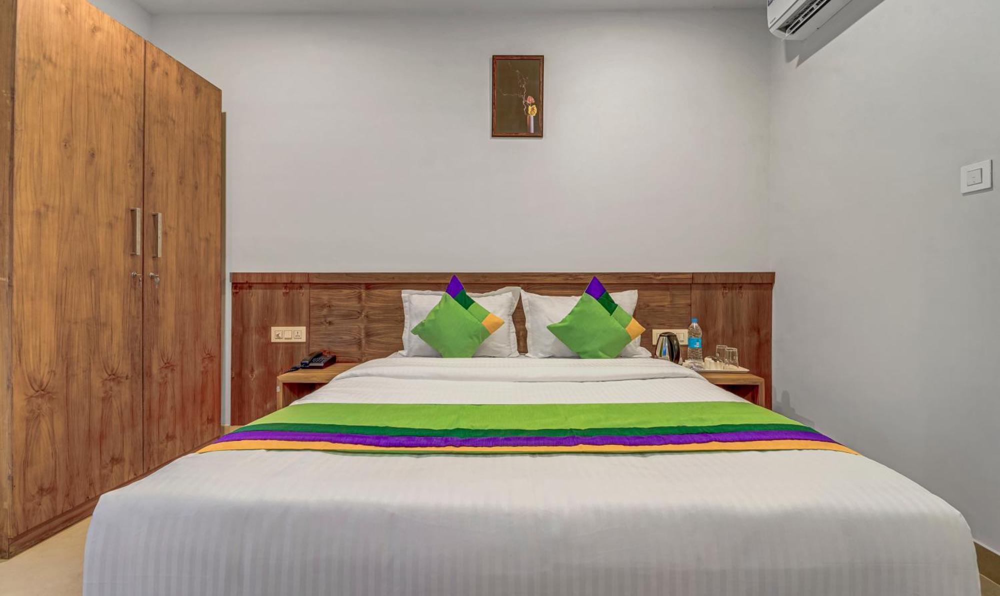 Treebo Regalia Inn Civil Station Kalpatta Zewnętrze zdjęcie
